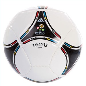 Футбольный мяч  EURO 2012 глянцевый