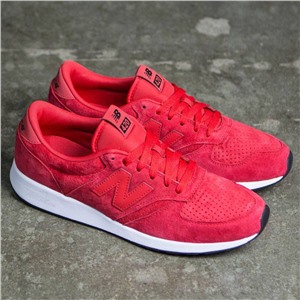  Кроссовки женские Adidas. Артикул 332989